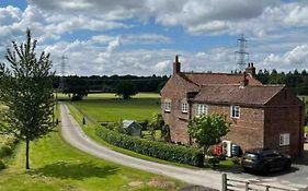 Beech Cottage ~ Close To York ~ Cozy Rural Stay